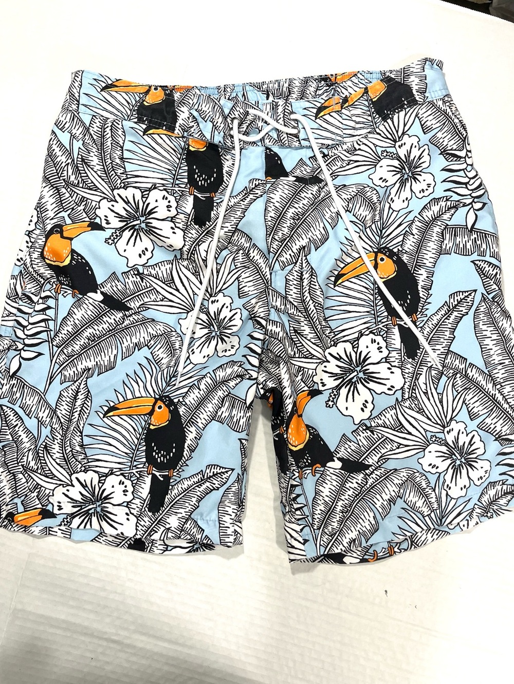 ST. JOHN'S BAY MENS SWIM SHORTS